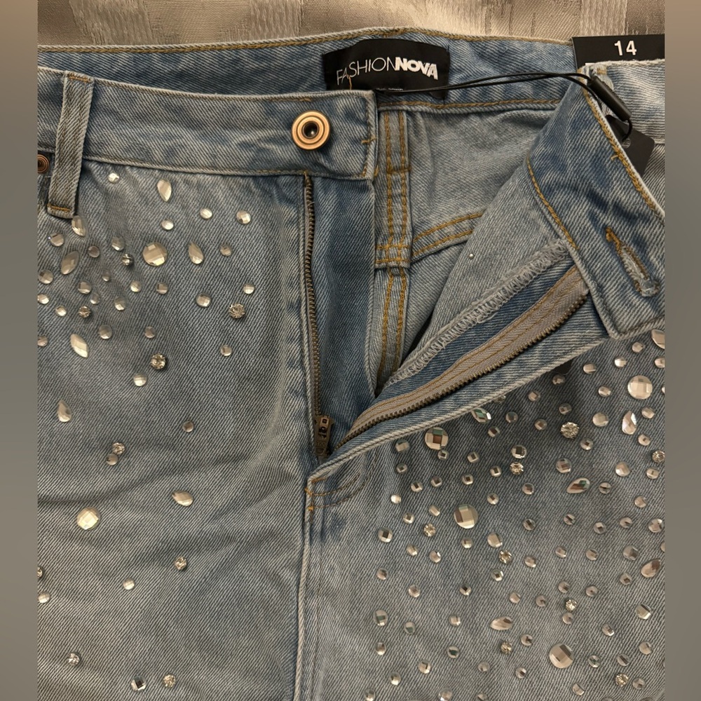 Brand New Fashion Nova light wash straight leg studded jeans - Picture 2 of 4